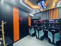 Xi'an Zhanqi E-sports Hotel (Huaqingchi Subway Station)
