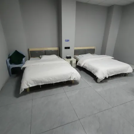 Fengdu Chongqing Zixuan Hotel