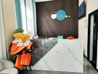 Caiyun Volkswagen Hotel