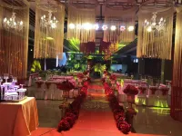 Fuyang Xinghuacun Business Hotel (Yujiu Culture Scenic Area)