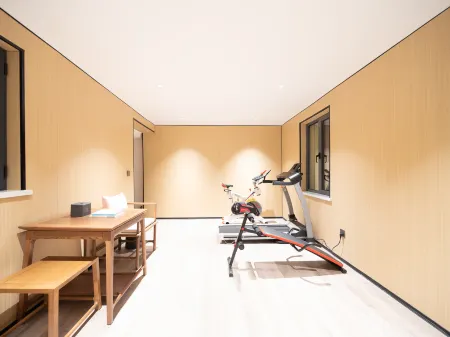 Moshang Qingju Hotel (Beidaihe Laohushi Sea Park) Отели рядом с достопримечательностью «Beidaihe»