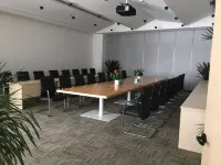 Wanjin Hotel (Zhengzhou Airport Area Shuanghe Lake Central Park)