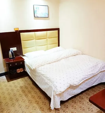 OYO Xiangcheng Hotel Zimmer Photos