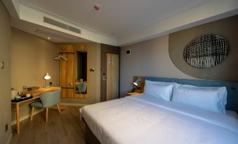 Homeinn · neo (Sanya Bay Lovers Bridge)