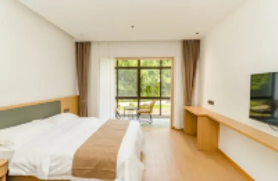 Guangde Creek Zhushan Hotel (Lucun Reservoir)