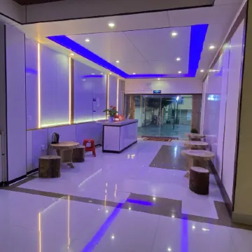 Hexiangju Homestay (Deqin Shengping Town)