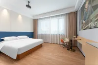 Shuigui Movie Hot Spring Hotel (Dezhou Tianqu Industrial Park Dezhou University)