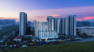 CEO MingDuo Hotel Отели рядом с достопримечательностью «Комплексный рынок Шанхай»