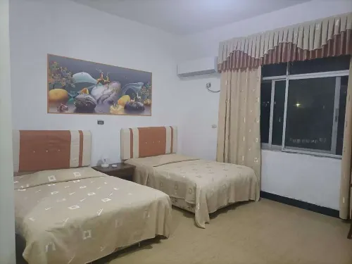 Fuyang Station Front Hotel