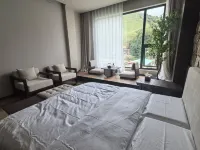 Litang Huaxi Yungu Hotel (Ririjia Village) Hotels in Litang