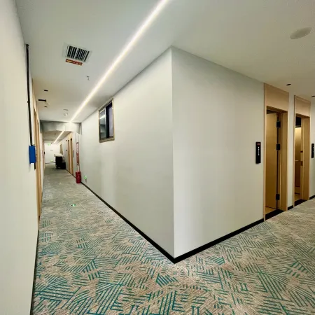 Yiju Smart Hotel