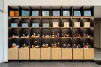 Floral Hotel·Moonlit Lake Hotel(Wuxi East Station Store)