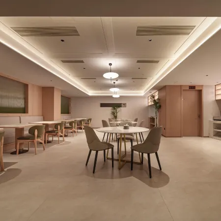 Muan Hotel (Shehong People's Hospital Branch)