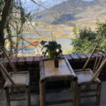 Yunjia Hani Homestay