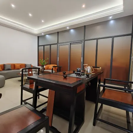 Anlong Heshe Lanting Smart Hotel