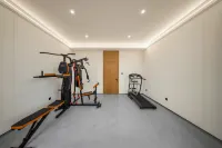 Hulunbuir Genhe Snowy Cloudscape Hotel (Longfeng Building) - Gym