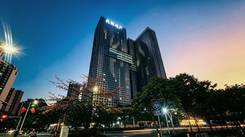 Foshan Zumiao Yunqi Intercity Hotel (Jihua Sixth Road Subway Station Branch) - Condos
