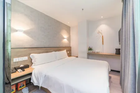 Orchid Hotel Отели рядом с достопримечательностью «Longtoushan Forest Park»