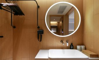 JI Hotel (Shanghai Pusan Road Subway Station Branch)