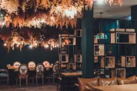 Shanshe · Shennongjia B&B (Muyu Town Store)