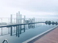 The Hill Residence Hotels in der Nähe von Strand Independence Beach