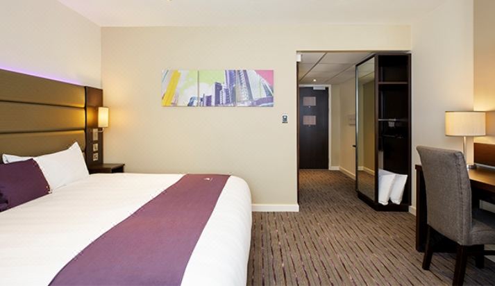 Premier Inn Jersey St Helier (Charing Cross), Saint Helier Latest Price &  Reviews of Global Hotels 2023 | Trip.com
