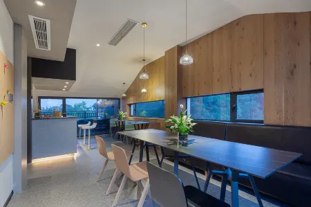 Zheman Kongmiao·Fuxueli Hotel（quzhou shop) Отели рядом с достопримечательностью «Ancestral Temple of the Southern Confucius Clan»