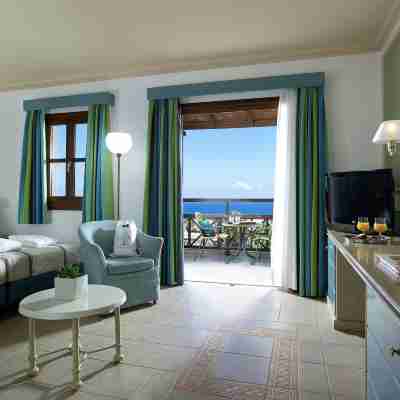 Mitsis Royal Mare Rooms