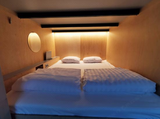 Green Marmot Capsule Hotel Zurich Sterne Hotelbewertungen In Zurich