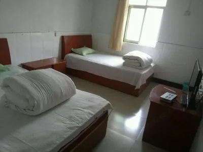 Zhoukou Xinqi Hotel