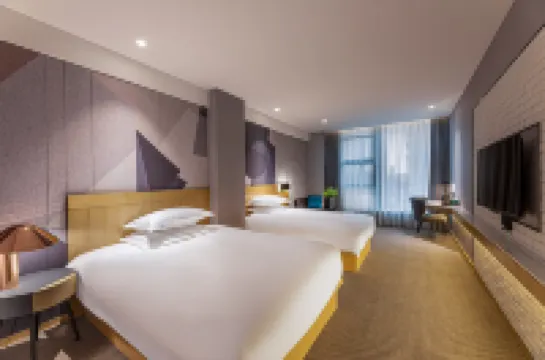 Wassim R Hotel (Suzhou Shilu Metro Station Shantang Street Scenic Spot Store)