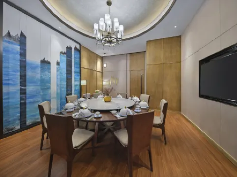 Hilton Garden Inn Heze