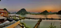 Puzhe hei Yunlu Lake View B & B Hotels in Xianren Cave