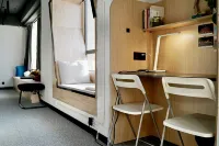 Sifang Space·Hostel (Xi'an Xiaozhai Stadium Metro Station)