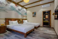 Jiuqi Fuxiang Inn (Lijiang Ancient City Dashuiche Branch)