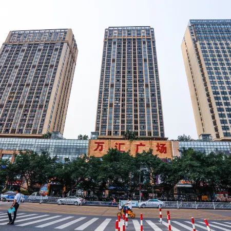 Baisong Apartment Hotel (Beihai Ningchuncheng High-speed Railway Station) Отели рядом со станцией Beihai Railway Station