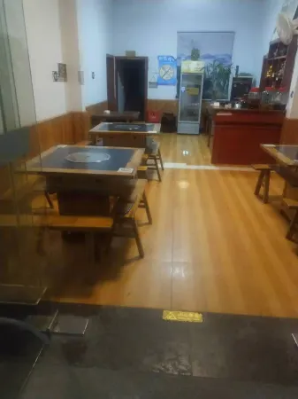 Jiangpan Posthouse Отели в г. Пэншуй-Мяо-Туцзяский автономный уезд