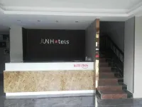 Junyi Hotel (Zhanjiang Railway Station Store)