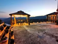 Gajiangge Homestay Các khách sạn gần Sanxia Xiling Gallery Scenic Area