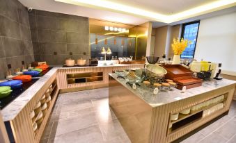 Starway Hotel(Shijiazhuang Zhongshan West Road store)