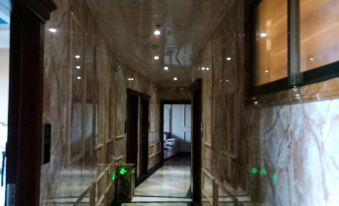 Suining Mingzhu Business Hotel