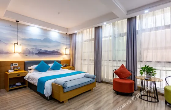 安陽中州假日酒店（文字博物館店）