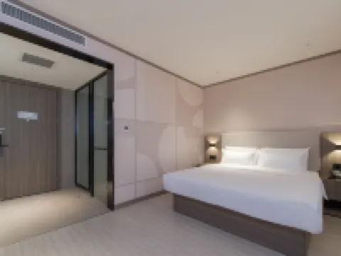 HanTing Hotel (Baicheng Taobei District Qingnian Street) Hotéis em Baicheng