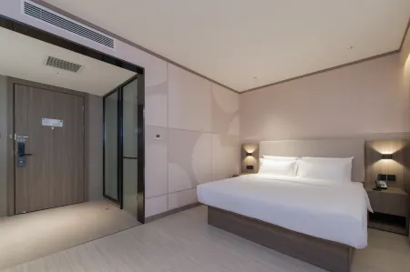 HanTing Hotel (Baicheng Taobei District Qingnian Street) Отели в г. Байчэн