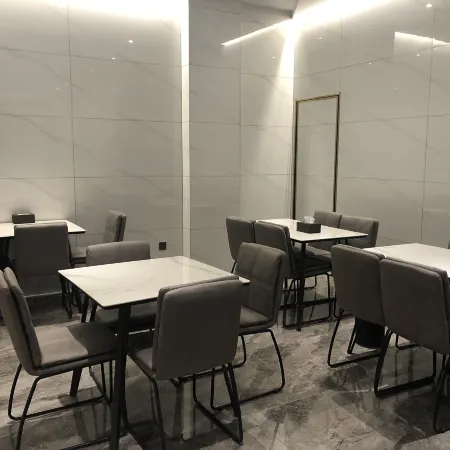 BOFFIN Baifei Hotel (Zhenai Plaza, Tengzhou Railway Station)