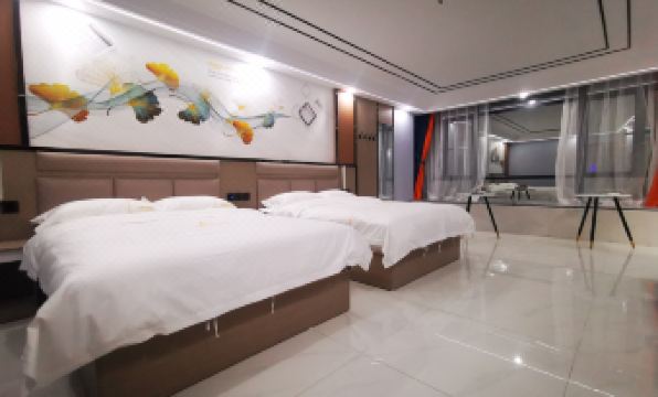 Puningjiang Jinqing Luxury Apartment