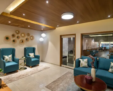 Time Square Boutique Hotel & Spa Các khách sạn ở Alappuzha