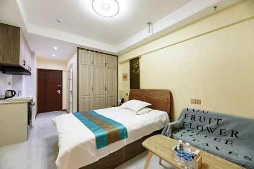 Huayang Nianhua Self-checkin Apartment (Linyi Wuzhou Lake) - วิว