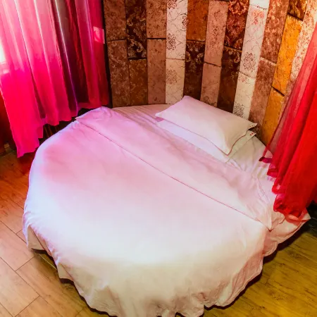 Hangjin Houqi Zhiya Business Hotel Отели в г. Ханцзиньхоуци