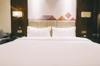 Borrman Hotel (Xiangyang Daqing East Road Youyi) Hotels in Xiangyang